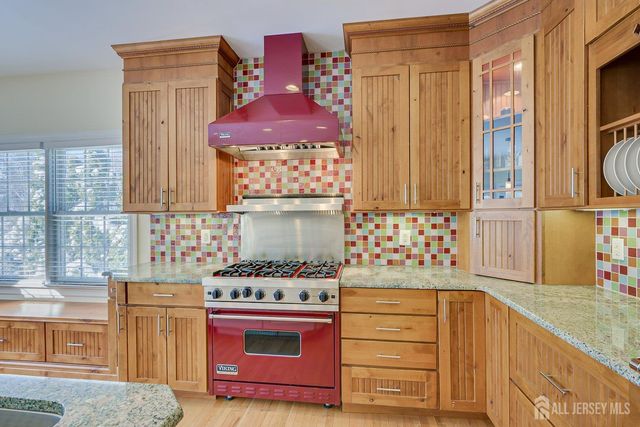 71 Spring Street, Metuchen, NJ 08840