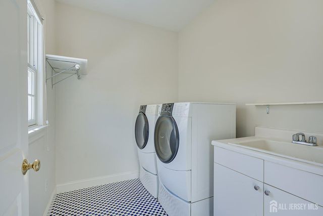 71 Spring Street, Metuchen, NJ 08840