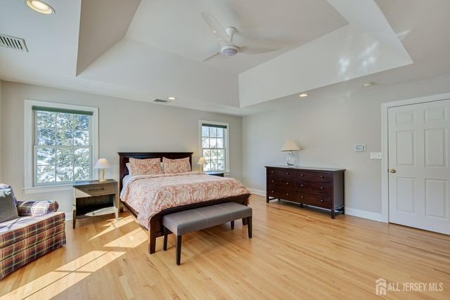 71 Spring Street, Metuchen, NJ 08840