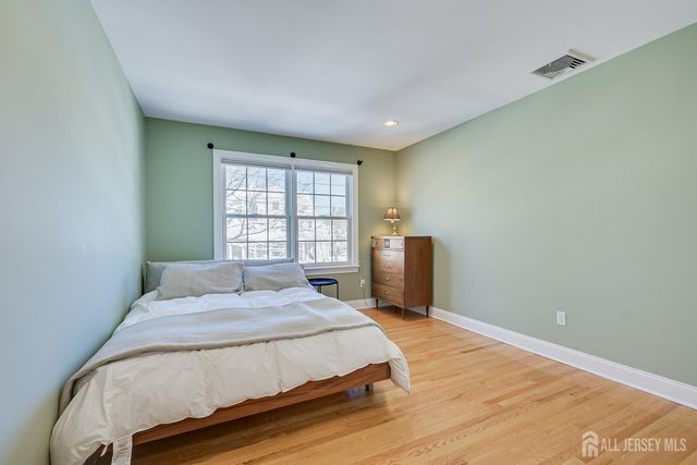 71 Spring Street, Metuchen, NJ 08840