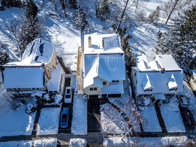 71 Spring Street, Metuchen, NJ 08840