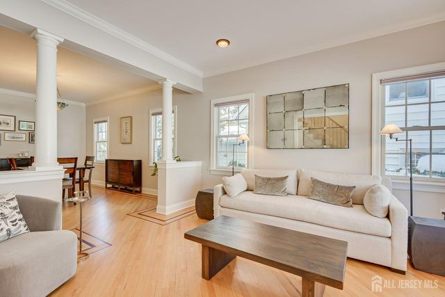 71 Spring Street, Metuchen, NJ 08840