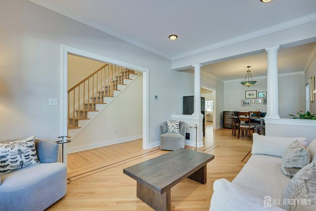 71 Spring Street, Metuchen, NJ 08840