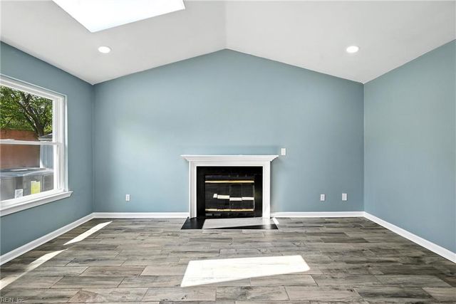 2205 Fort Belvoir DR, Virginia Beach, VA 23464