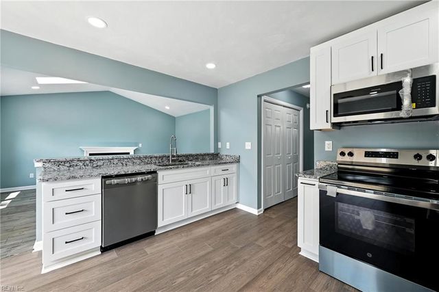 2205 Fort Belvoir DR, Virginia Beach, VA 23464