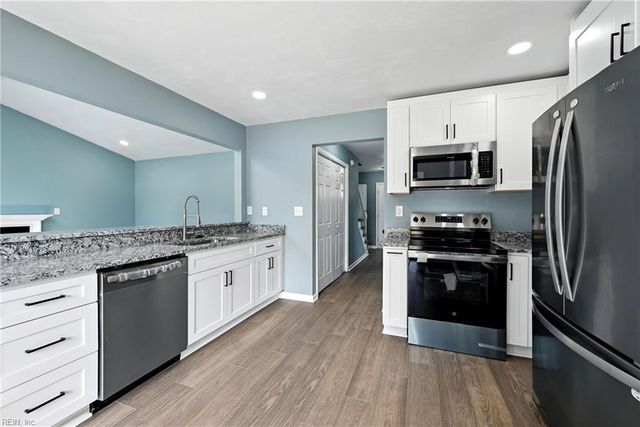 2205 Fort Belvoir DR, Virginia Beach, VA 23464