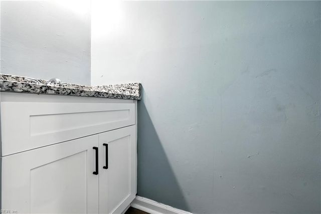 2205 Fort Belvoir DR, Virginia Beach, VA 23464