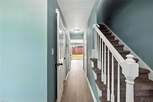 2205 Fort Belvoir DR, Virginia Beach, VA 23464