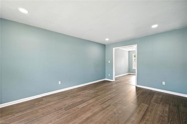 2205 Fort Belvoir DR, Virginia Beach, VA 23464