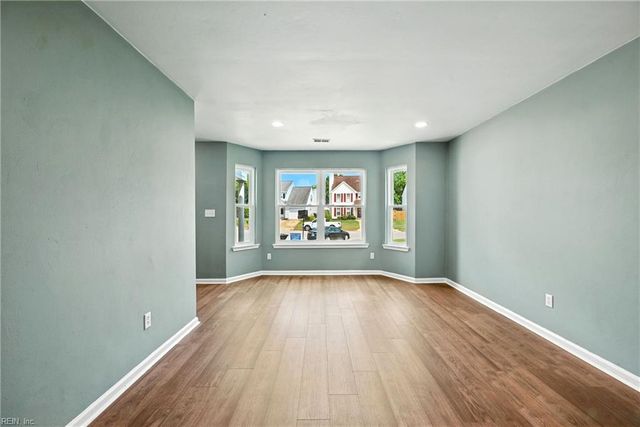 2205 Fort Belvoir DR, Virginia Beach, VA 23464