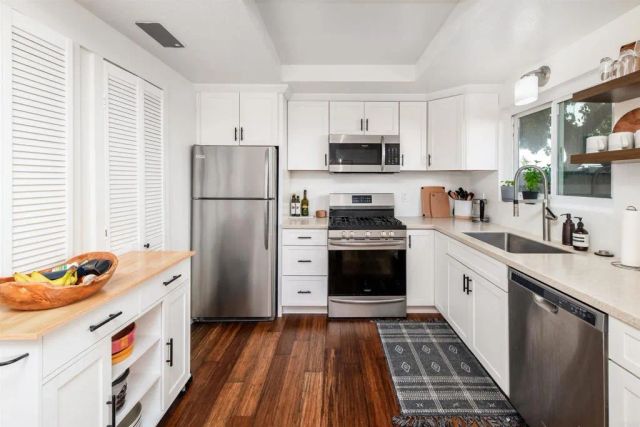 318 Juniper Avenue 15, Carlsbad, CA 92008