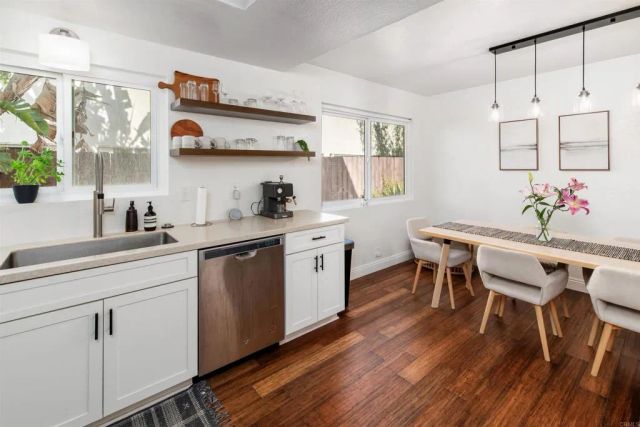 318 Juniper Avenue 15, Carlsbad, CA 92008