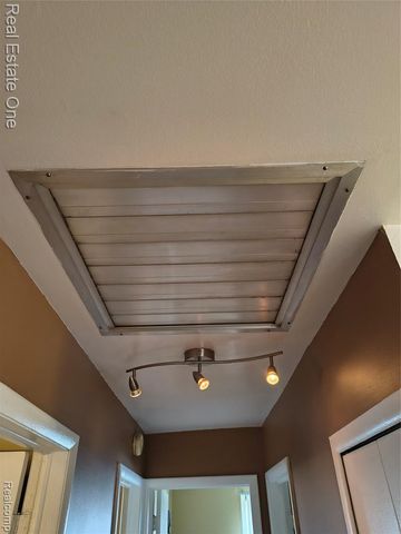 30866 Middlebury Street, Westland, MI 48186
