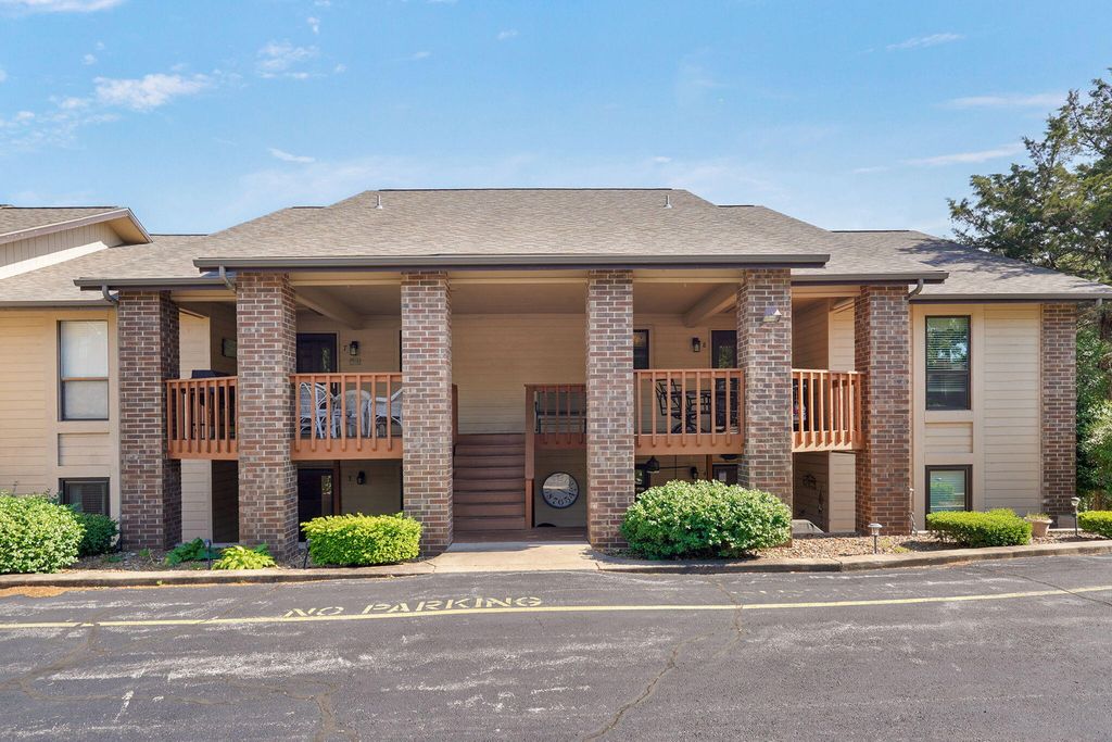 91 Port Drive 3, Kimberling City, MO 65686