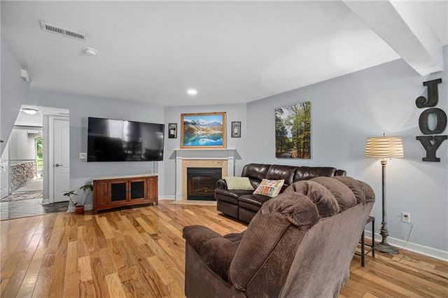 21141 Millridge Street, Spring Hill, KS 66083