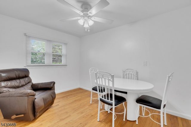 15 Judith Pl, Wayne Twp., NJ 07470