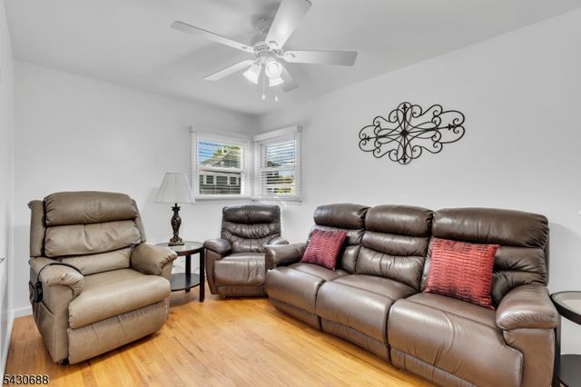 15 Judith Pl, Wayne Twp., NJ 07470