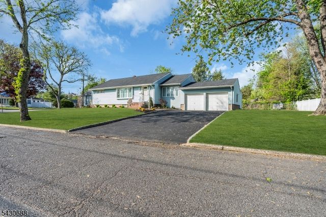 15 Judith Pl, Wayne Twp., NJ 07470