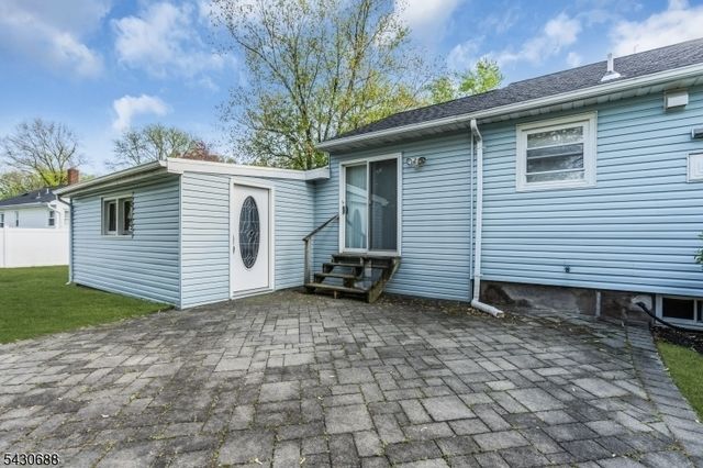 15 Judith Pl, Wayne Twp., NJ 07470
