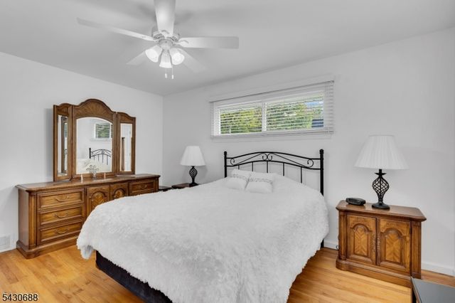 15 Judith Pl, Wayne Twp., NJ 07470