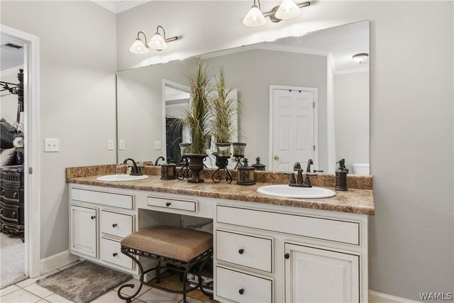 241 Paige, Moundville, AL 35474