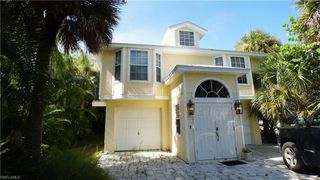 779 Park AVE, Naples, FL 34110