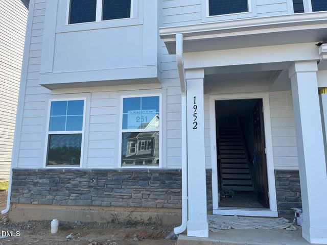 1952 Rosedale Ridge Avenue, Wake Forest, NC 27587