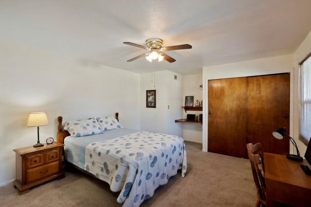 494 E Merritt Avenue, Tulare, CA 93274