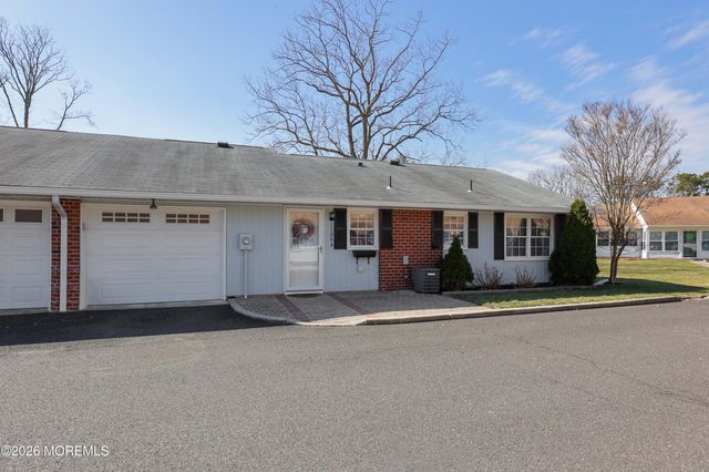 1108A Argyll Circle, Lakewood, NJ 08701