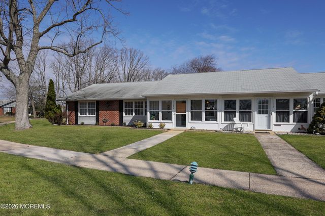 1108A Argyll Circle, Lakewood, NJ 08701