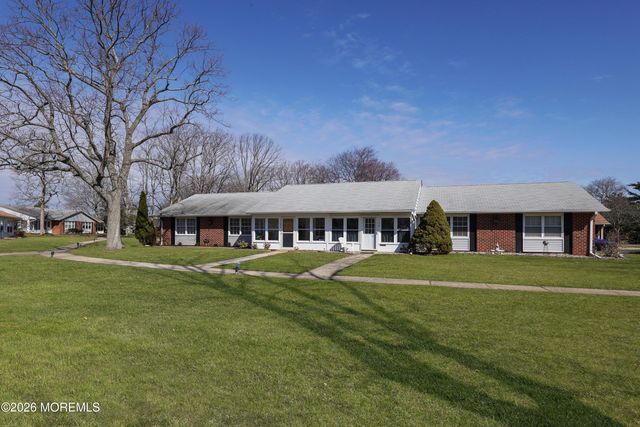 1108A Argyll Circle, Lakewood, NJ 08701