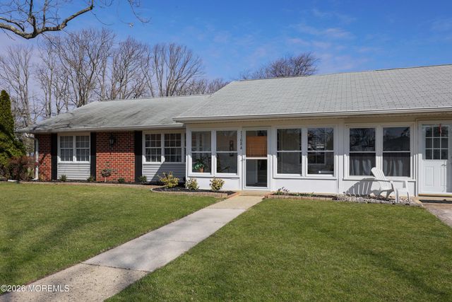1108A Argyll Circle, Lakewood, NJ 08701