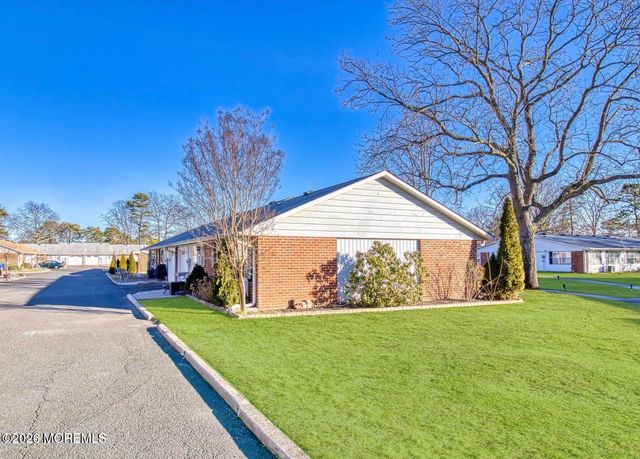 1108A Argyll Circle, Lakewood, NJ 08701