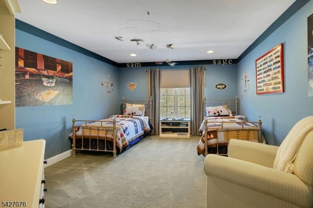 18 Mackenzie Ln, Denville Twp., NJ 07834