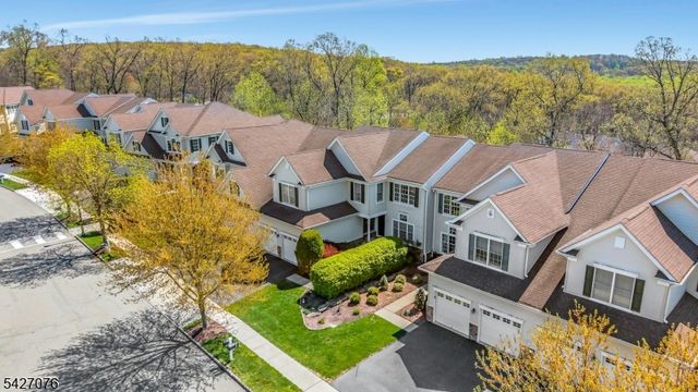 18 Mackenzie Ln, Denville Twp., NJ 07834