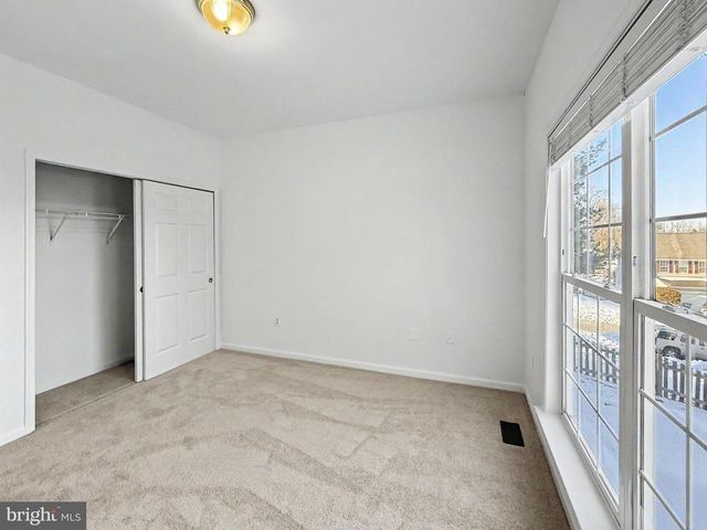 163 FALLEN LEAF CT, Warrenton, VA 20186