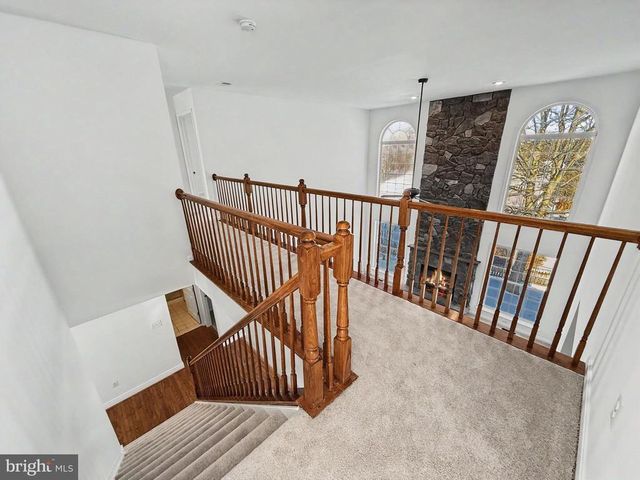 163 FALLEN LEAF CT, Warrenton, VA 20186