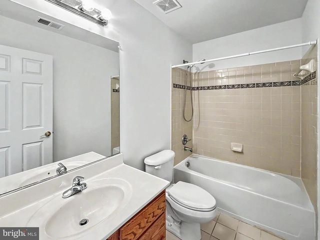 163 FALLEN LEAF CT, Warrenton, VA 20186