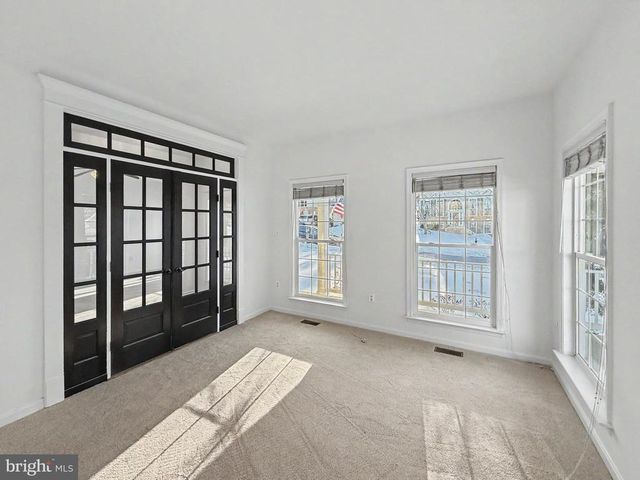 163 FALLEN LEAF CT, Warrenton, VA 20186