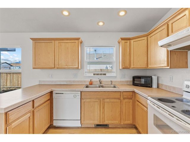 800 Trout Creek Dr, Fairplay, CO 80440