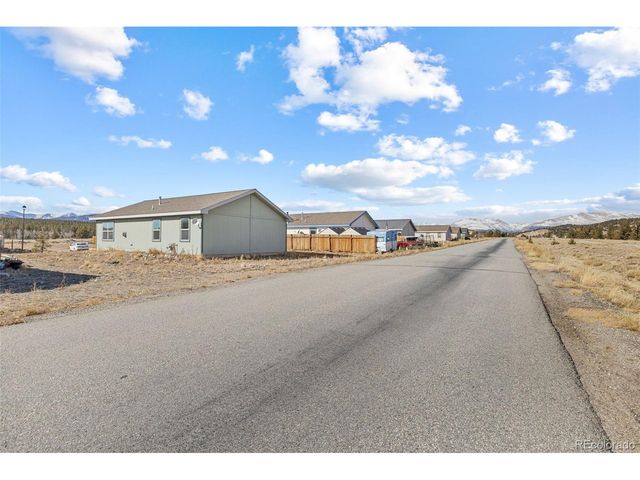 800 Trout Creek Dr, Fairplay, CO 80440