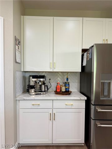 6905 Diablo Rim Street, North Las Vegas, NV 89086