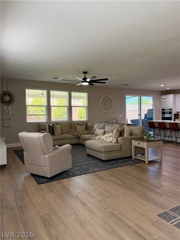 6905 Diablo Rim Street, North Las Vegas, NV 89086