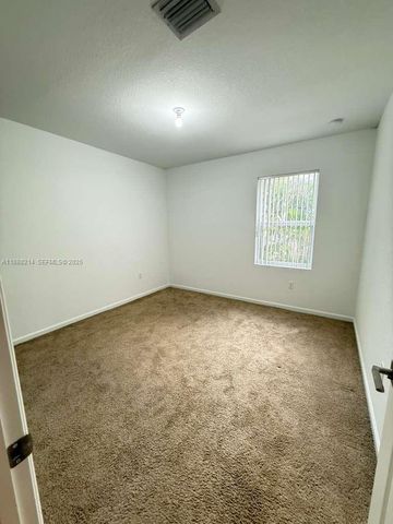 29380 SW 143rd Pl, Homestead, FL 33033