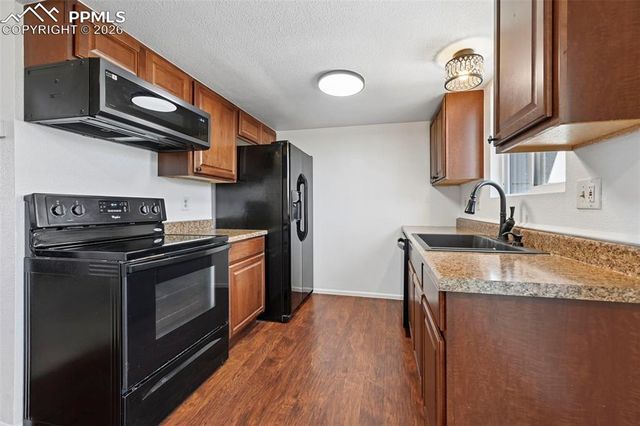 6633 Proud Eagle Court, Colorado Springs, CO 80915