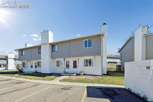 6633 Proud Eagle Court, Colorado Springs, CO 80915