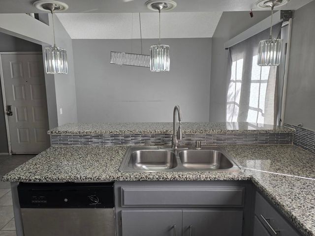47395 Monroe Street 154, Indio, CA 92201