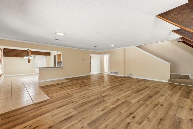 205 Roaring Springs Drive, Desoto, TX 75115