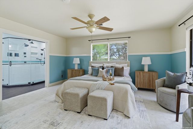 118 William Classen, San Antonio, TX 78232