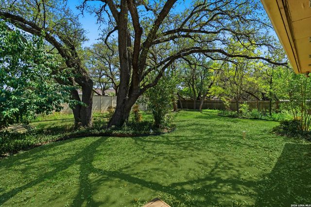 118 William Classen, San Antonio, TX 78232